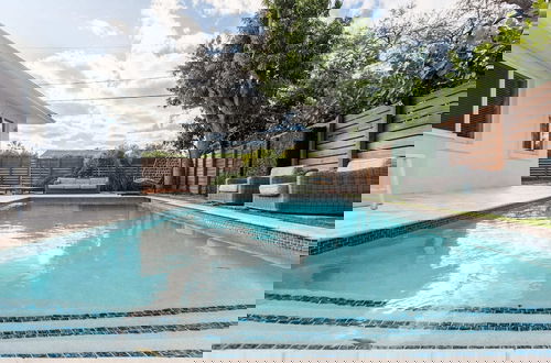 Foto 47 - Heated Pool BBQ Olas Villa by Rovetravel