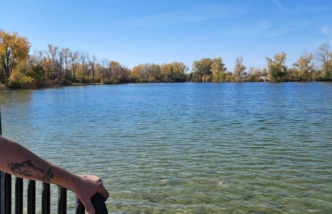 Lovely PET FRIENDLY three bedroom in desirable Urbandale Location! 3 Home by RedAwning - Photo 22