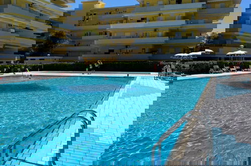 Foto 10 - Poolside Serenity - Beahost Rentals