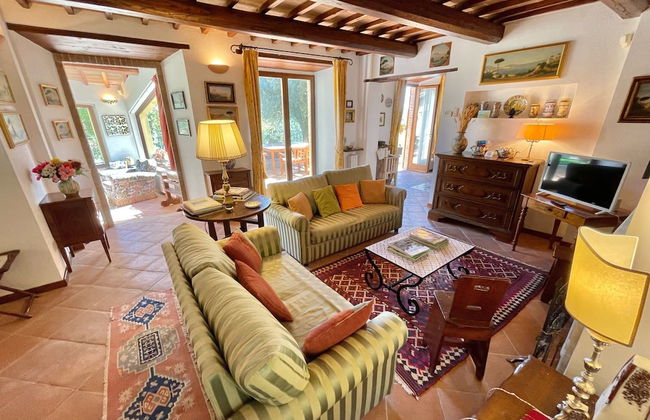 Luxurious Umbrian Retreat for 10 With Private Terrace and Pool - Foto 49