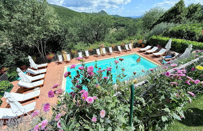 Luxurious Umbrian Retreat for 10 With Private Terrace and Pool - Foto 1