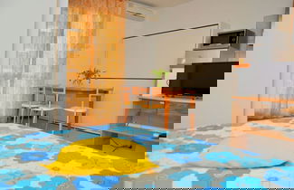 Foto 3 - Cozy Studio Apartment With Shared Pool - Beahost