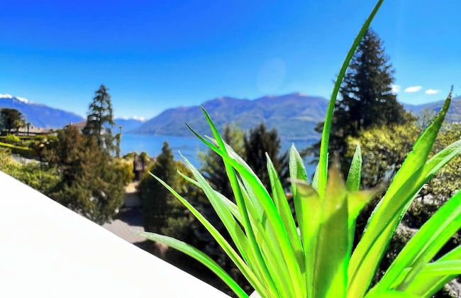 Enchanting View of Lake Maggiore & Mountains - Foto 41