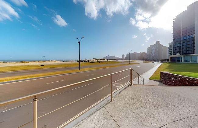 Oceana Suites Playa Brava - Photo 23