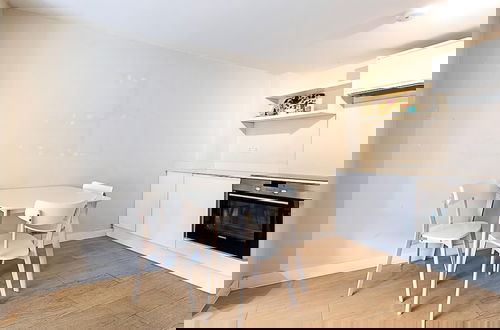 Foto 11 - City Relay Sleek Apartment in Belgravia