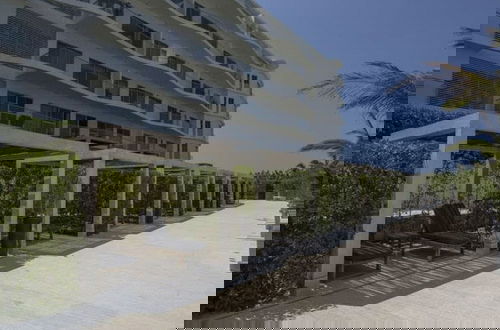 Photo 18 - w Fantastic 2BR w AC in Sunny Cartagena