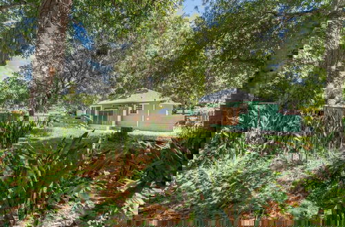 Foto 18 - Sarasota, Fl Bungalow Bright & Breezy Coastal Vibes - 10 Mins To White Sand Beaches 2 Bedroom Home by RedAwning