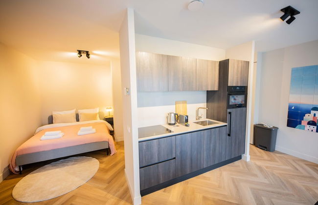 Joyful Serviced Studio Apartment -ks71-j - Photo 10