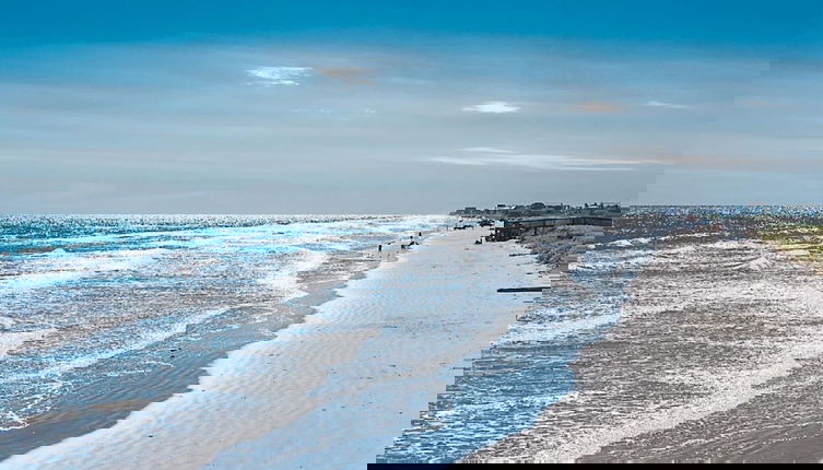 Foto 1 - Great Pools and Easy Access to Ocean - Get Beach Dazed