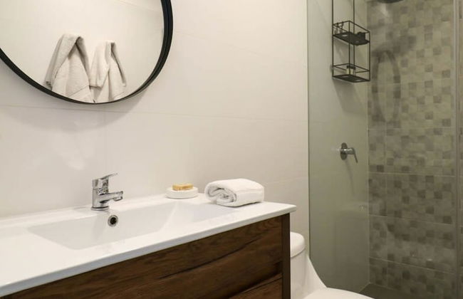 w Picturesque 2BR in the Heart of Miraflores - Foto 12