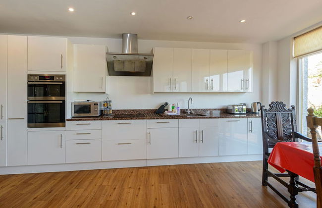 Wagon Lodge - 5 Bedroom Luxury - Photo 11