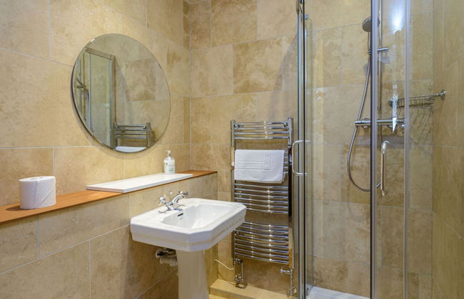 Wagon Lodge - 5 Bedroom Luxury - Photo 19