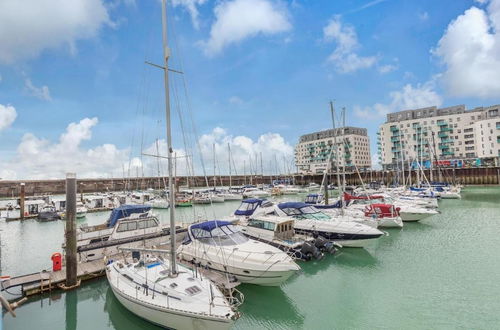 Photo 3 - On the Water 2 -waterside Studio With Terrace Overlooking the Harbour