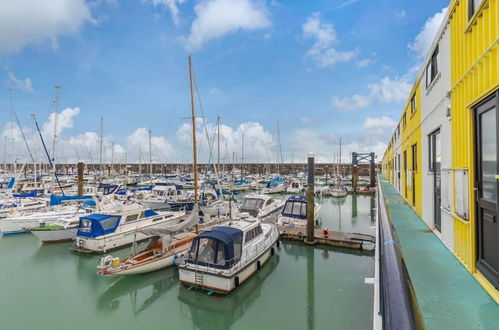 Photo 22 - On the Water 2 -waterside Studio With Terrace Overlooking the Harbour