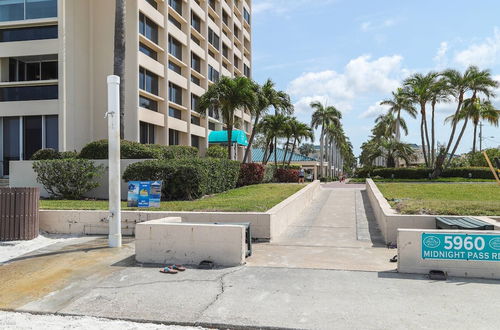 Photo 24 - Palm Bay Club 7th Floor On Complex Private Beach