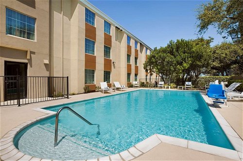 Foto 11 - Country Inn & Suites by Radisson, San Antonio Medical Center, TX