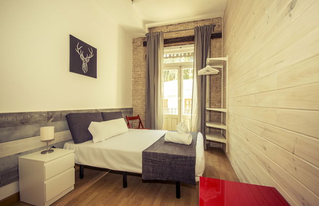 Art Boutique Colon Apartments - Photo 21