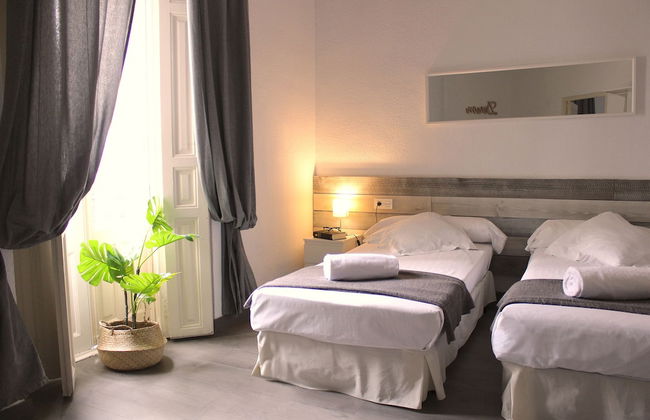 Art Boutique Colon Apartments - Photo 73