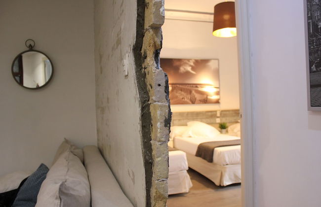 Art Boutique Colon Apartments - Photo 54