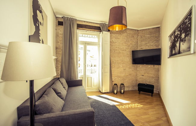 Art Boutique Colon Apartments - Photo 66