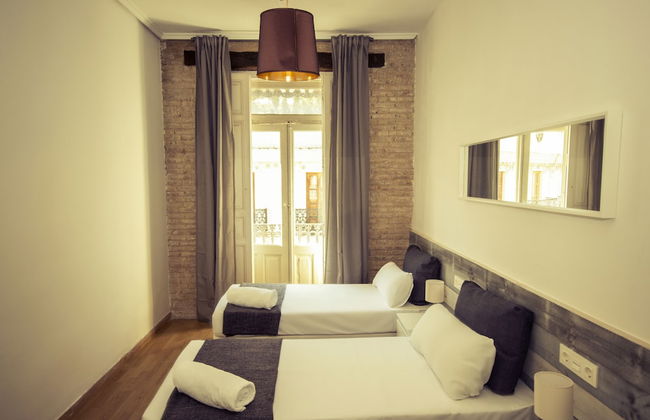 Art Boutique Colon Apartments - Photo 22