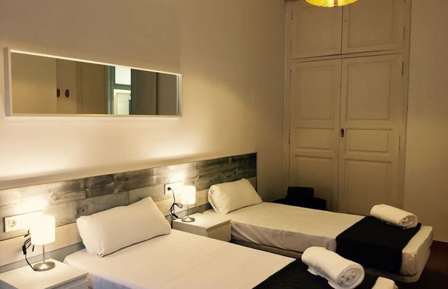 Art Boutique Colon Apartments - Photo 15