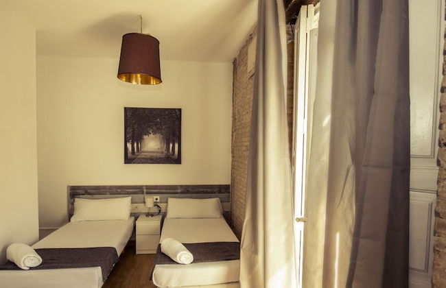 Art Boutique Colon Apartments - Photo 23