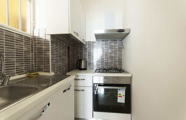Studio Flat in a Quiet Place - Photo 2