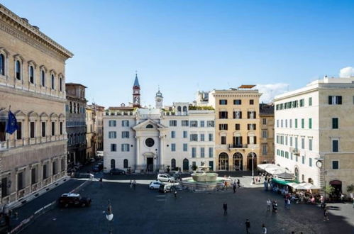 Photo 1 - Piazza Farnese 2 bdr esclusive view