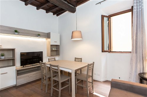 Photo 10 - Rental In Rome Pelliccia Apartment