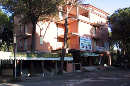 Photo 1 - Sun Drenched Seaside Holiday Home near Venice