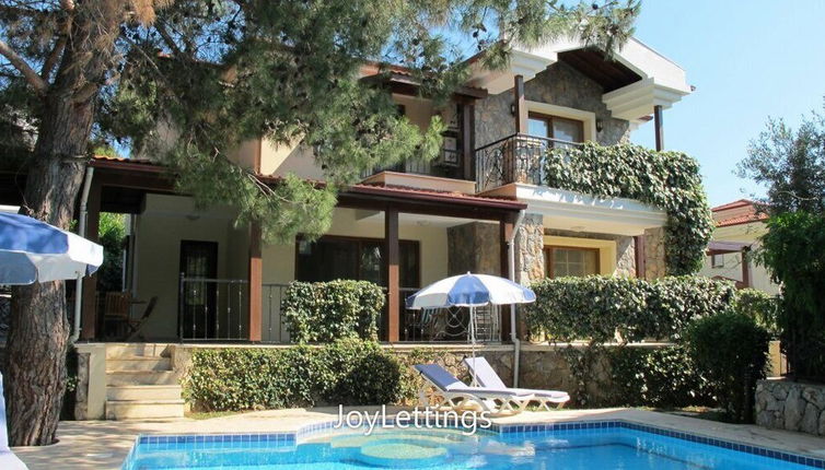 Photo 1 - Villa AX03 by JoyLettings