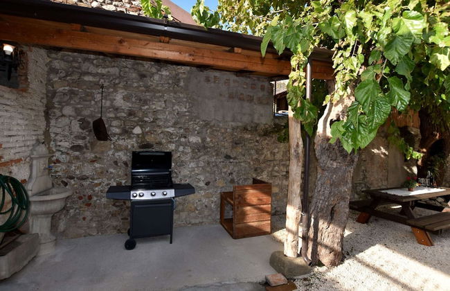 Ancient, Renovated Farmstead With Private, Equipped Garden - Foto 22