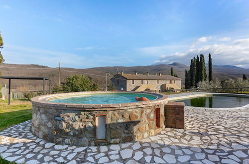 Photo 15 - Tranquil Holiday Home in Chianni With Swimming Pool