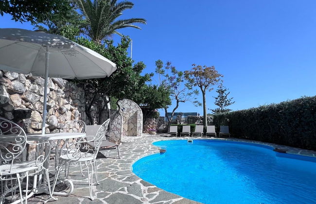 Spacious Apartment With Communal Pool Near the Sea - Foto 23