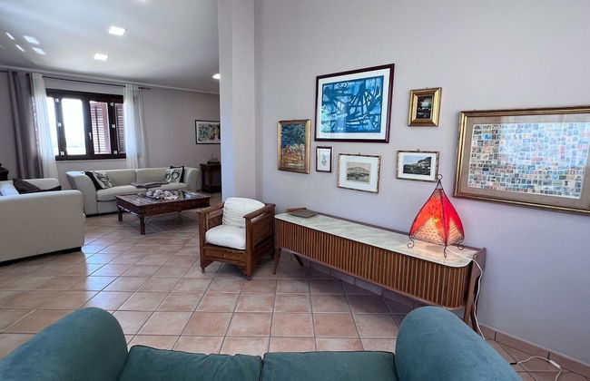 Spacious Apartment With Communal Pool Near the Sea - Foto 10