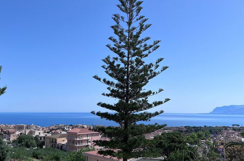 Photo 37 - Spacious Apartment With Communal Pool Near the Sea