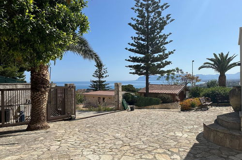 Photo 34 - Spacious Apartment With Communal Pool Near the Sea