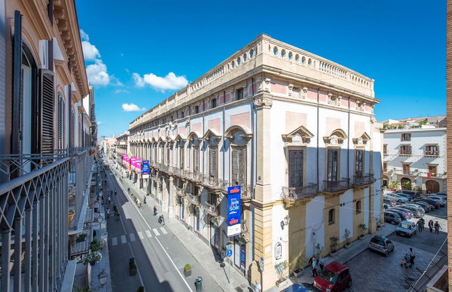 Charming Apartment in the City Center by Wonderful Italy - Foto 17