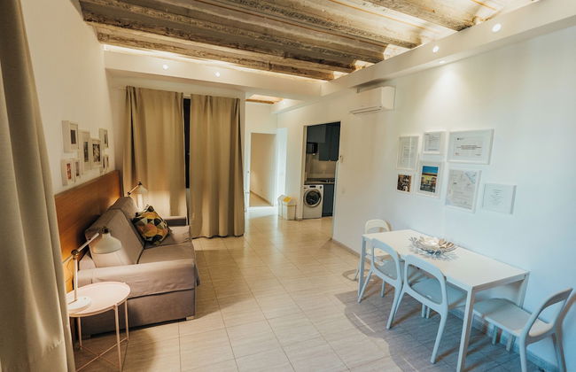 Las Ramblas Pasaje Bacardi Apartments - Photo 49