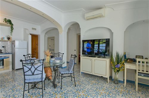Photo 18 - Apartment near Praia with Large Terrace & Spectacular Views