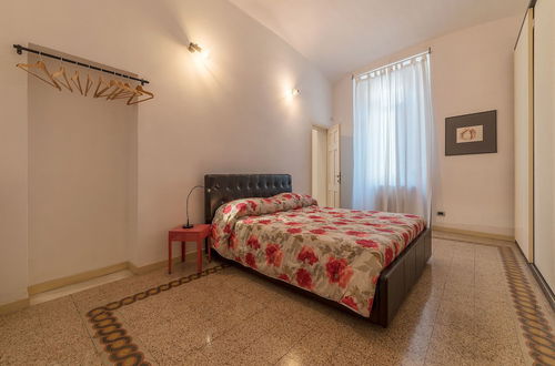 Photo 4 - San Giovanni & Colosseo Roomy Flat