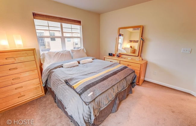 3BR Downtown Townhome /w Stunning Balcony Views! - Foto 8