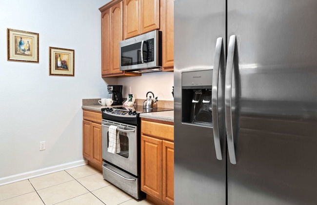 Renovated Condo by Convention Center & I-drive - Foto 8
