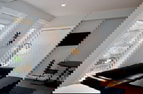 Foto 22 - Maverick Suites at 402 Columbus Ave