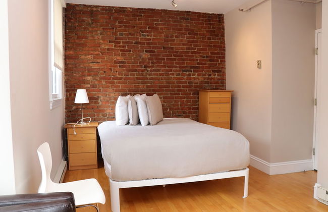 Maverick Suites at 402 Columbus Ave - Foto 5