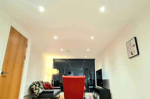 Photo 20 - Remarkable 1-bedroom Apartment in Salford