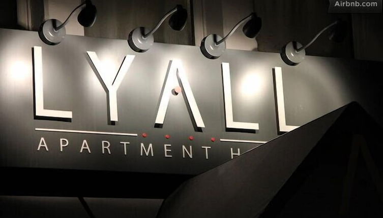 Photo 1 - Lyall Apartment Hotel