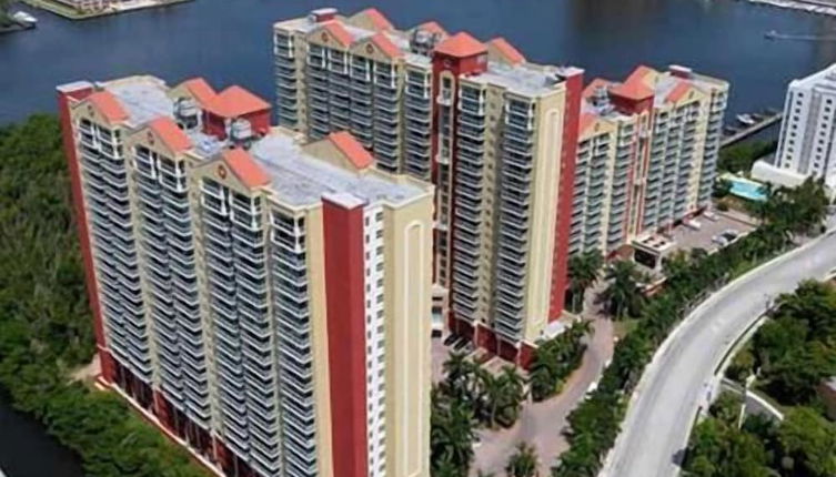 Foto 1 - America Luxury Intracoastal Apartments