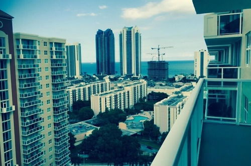 Photo 18 - America Luxury Intracoastal Apartments